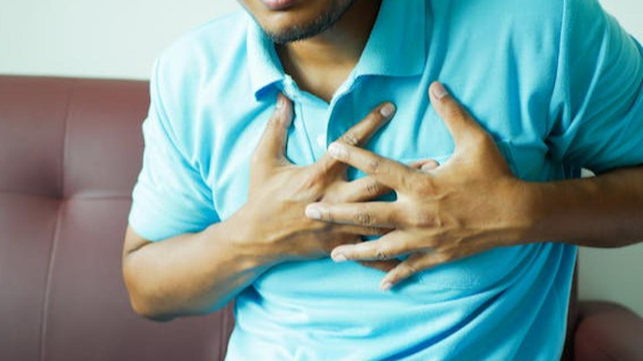 Perbedaan Nyeri di Dada Akibat Serangan Jantung atau GERD yang Perlu Dipahami