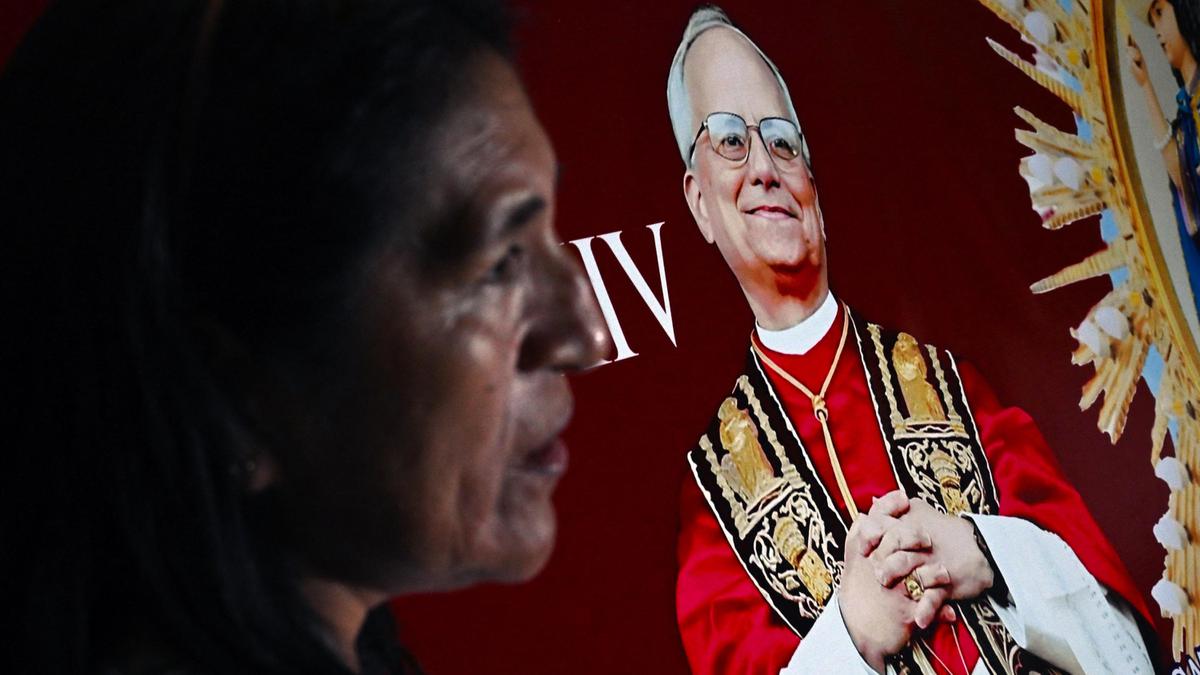 Umat Katolik Dunia Sambut Kehadiran Robert Francis Prevost, Paus Leo XIV
