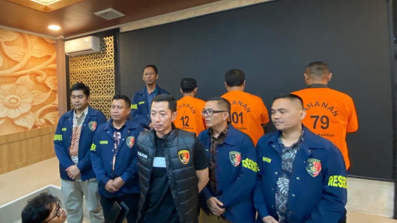 kadin cilegon tersangka kasus pemerasan
