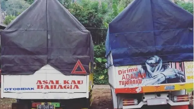 6 Tulisan di Belakang Truk Demi Istri Ini Romantis, Bikin Baper