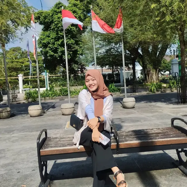 6 Potret Sipa Jamilah 'Kembaran' Putri Delina, Pernah Bertemu dan Foto