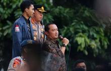 VIDEO: Orasi Berapi-Api Mensesneg Anak Buah Prabowo, Bangga Mahasiswa Kritis Demo "Indonesia Gelap"