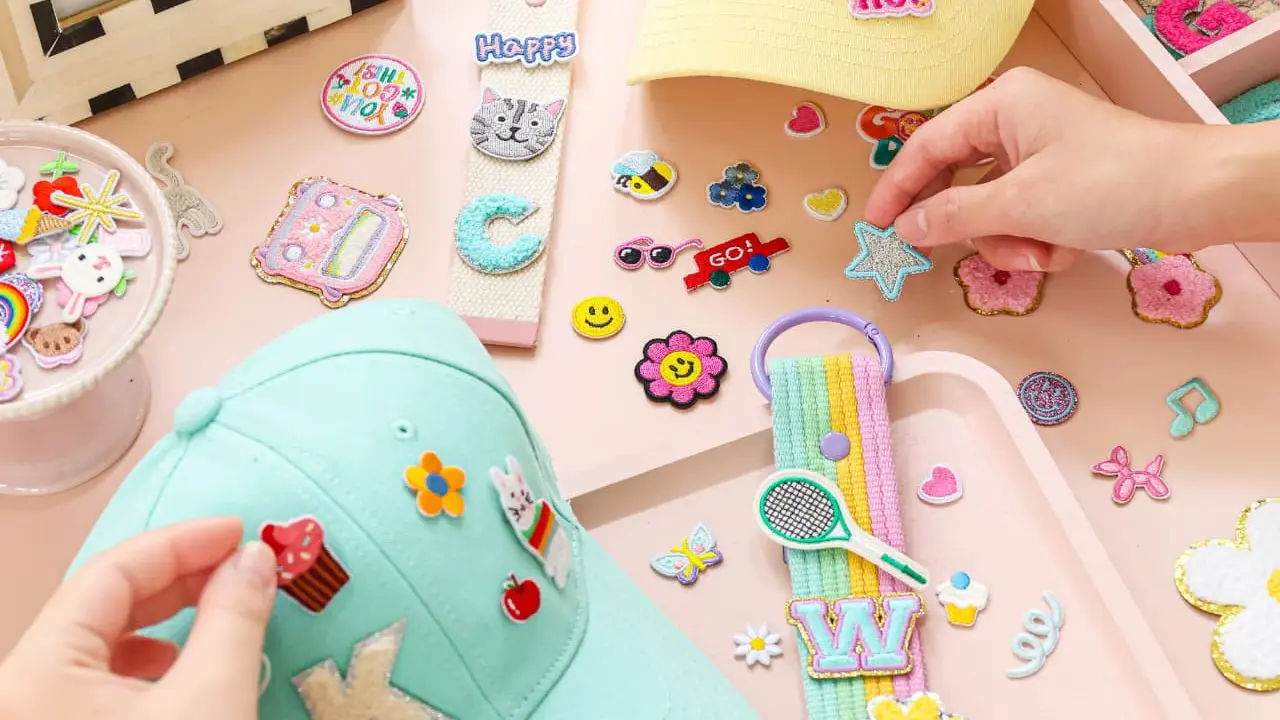 Nostalgia Beauty Items yang Kini Kembali Jadi Cara Seru Mengekspresikan Diri