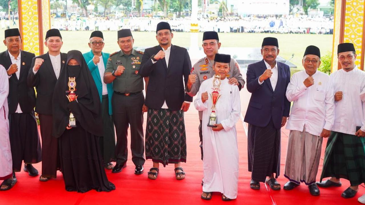 Peringatan Hari Santri 2025, Gubernur Bobby Nasution Minta PBG Pondok Pesantren Digratiskan