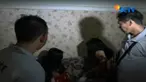dari hasil penggerebekan ini, polisi mengamankan tiga wanita yang diduga bekerja sebagai terapis serta satu wanita yang tengah melayani pria hidung belang di dalam kamar.