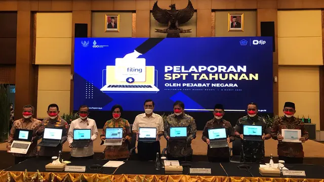 Sejumlah menteri melakukan penyampaian SPT Tahunan orang pribadi tahun pajak 2021