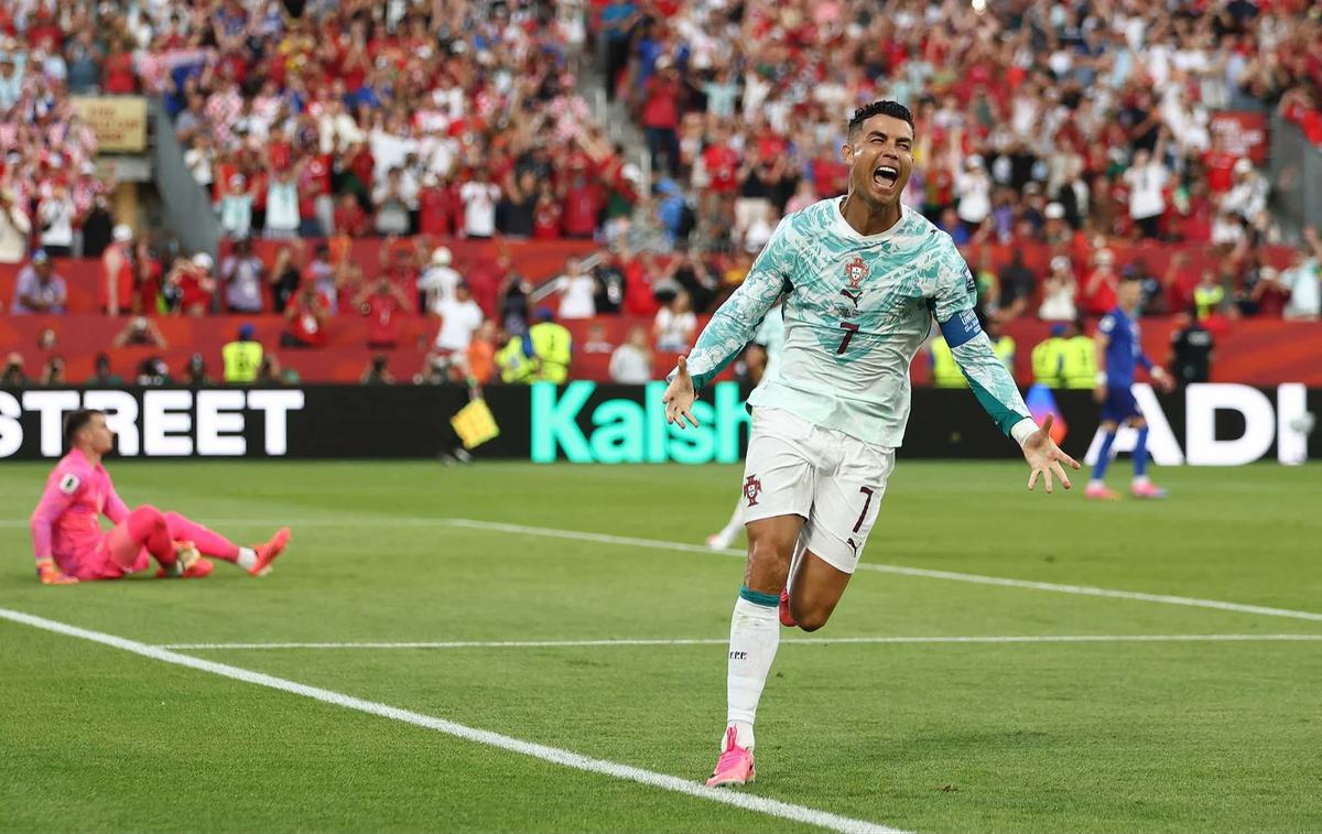 FOTO: Comeback Portugal Hentikan Langkah Kroasia