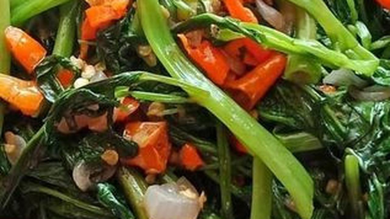 Tumis Kangkung Terasi Rebon