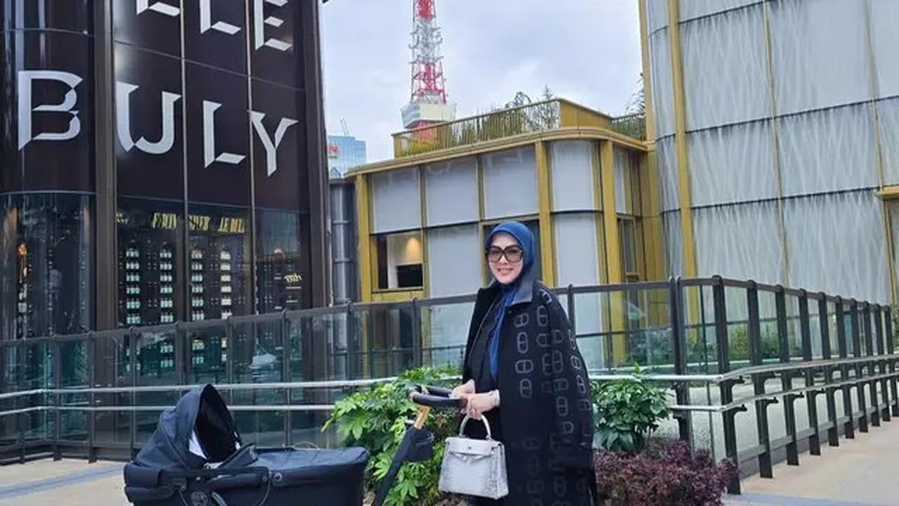 Sisir Mewah Princess R Anak Syahrini Seharga Rp8 Juta, Apa Istimewanya?