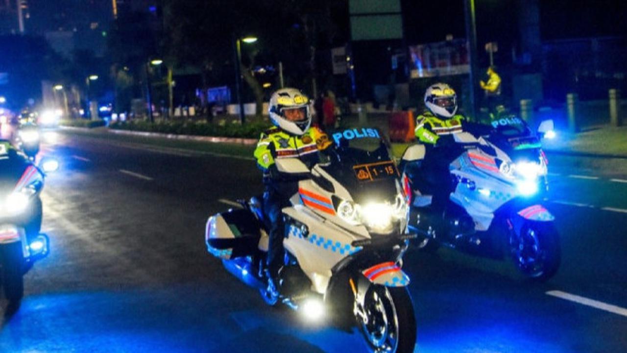 Motor gede BMW K1600 Bagger ini jadi andalan Patwal dalam menjalankan tugas (Korlantas Polri)