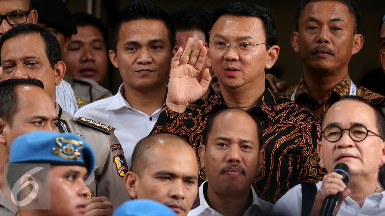 20161107- Ekspresi Ahok Usai Diperiksa Bareskrim-Jakarta- Johan Tallo