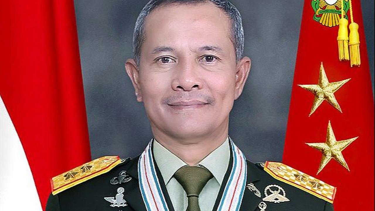 <b>Profil Letjen Richard Tampubolon</b><br>