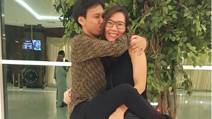 [Bintang] Eross S07 dan Sarah Diorita