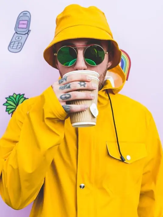 Terlihat dari cctv, pihak kepolisian pun langsung menangkap Mac di kediamannya. (instagram/macmillerig)