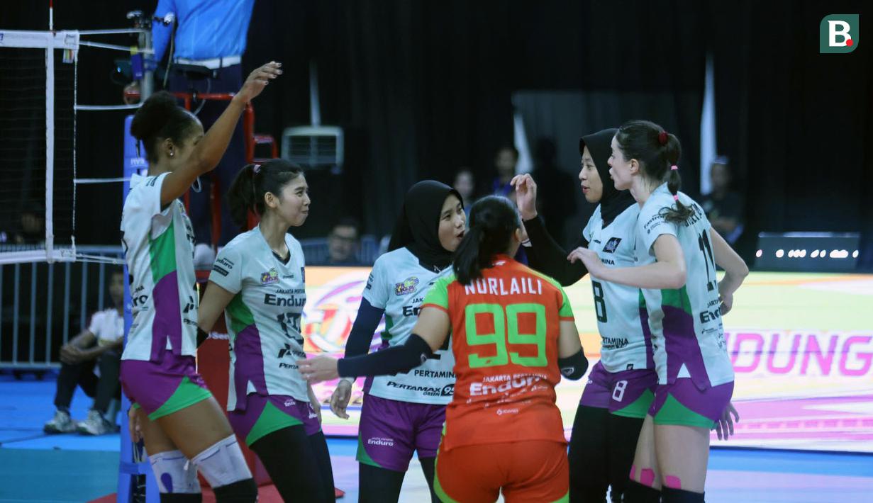 Jakarta Pertamina Enduro menang tiga set tanpa balas dengan skor  3-0 (25-23, 25-18,25-22) seri ketiga putaran pertama Proliga 2026 yang berlangsung di GOR Sabilulungan Jalak Harupat, Kabupaten Bandung, Jumat (23/01/2026) malam. (Dok. PBVSI)