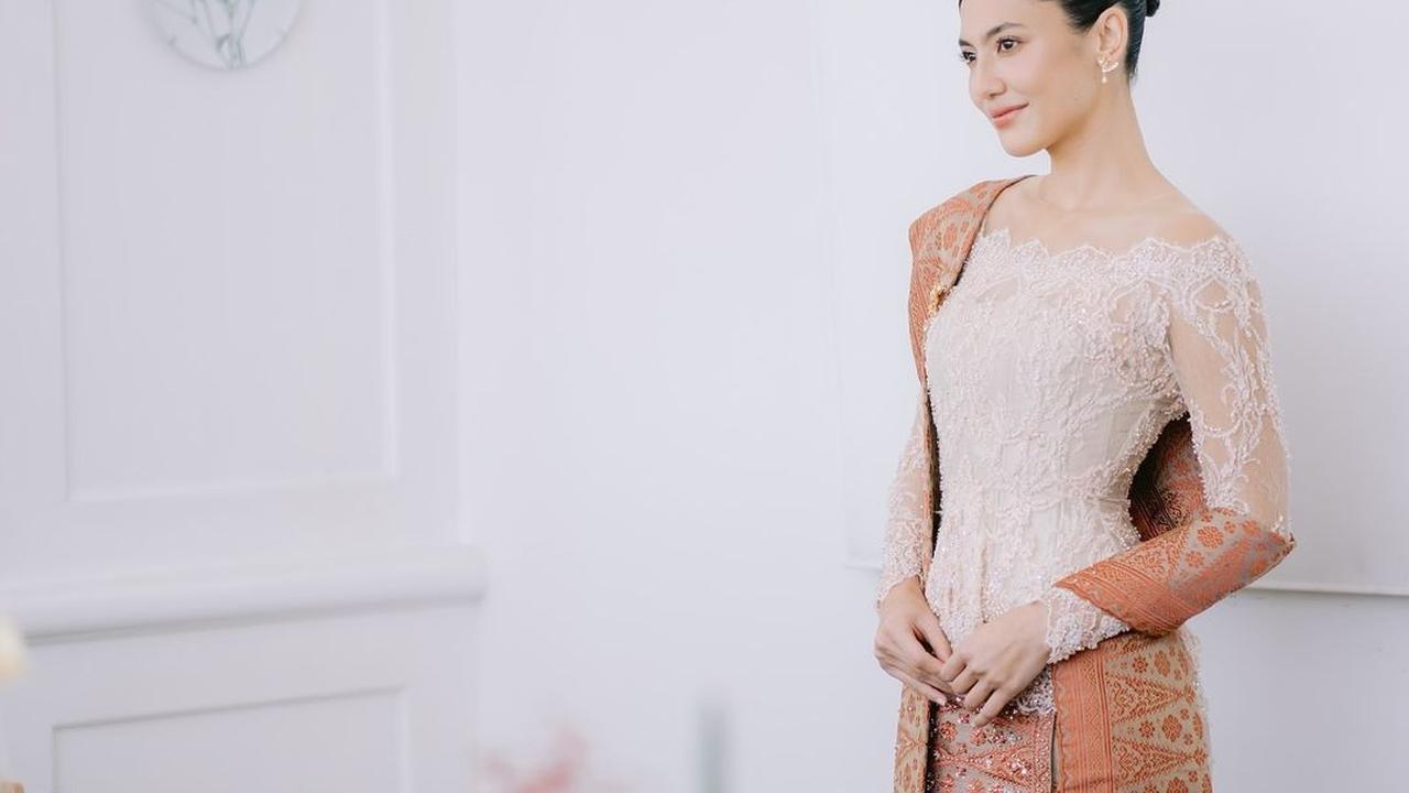 7 Potret Pevita Pearce Unggah Ulang Masa-masa Tunangan dengan Mizani Meer, Cantiknya Bikin Pangling