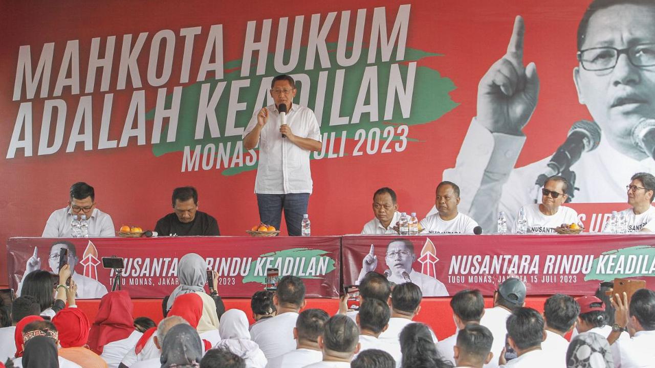 Ketua Umum Partai Kebangkitan Nusantara (PKN) Anas Urbaningrum menggelar pidato politik di Monumen Nasional (Monas), Jakarta Pusat.