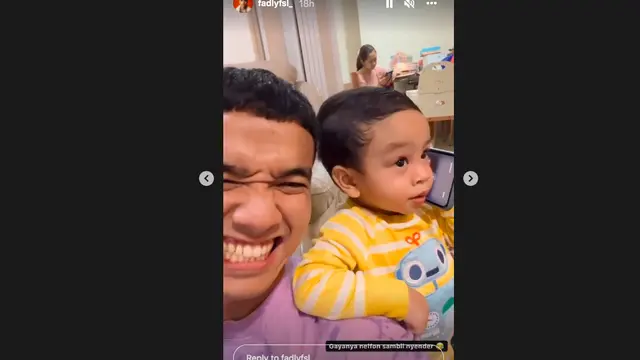 Ekspresi Lucu Gala Sky Saat Angkat Telepon, Bikin Gemas