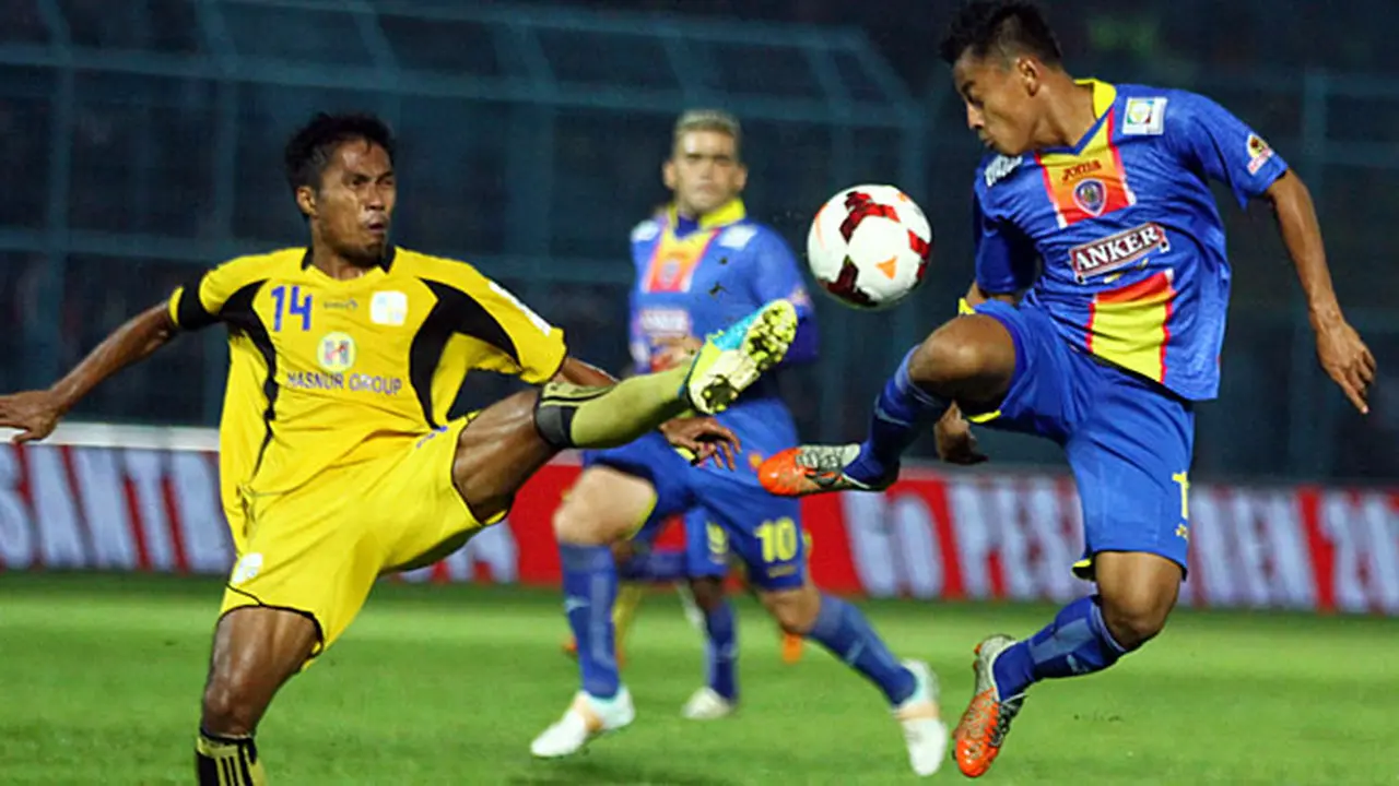 arema-v-barito-140221b.jpg