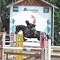 Prajurit TNI Sertu Riko Ganda Febryyanto berhasil menjadi juara pada kejuaraan berkuda (Equistrian) Arthayasa Open 2024