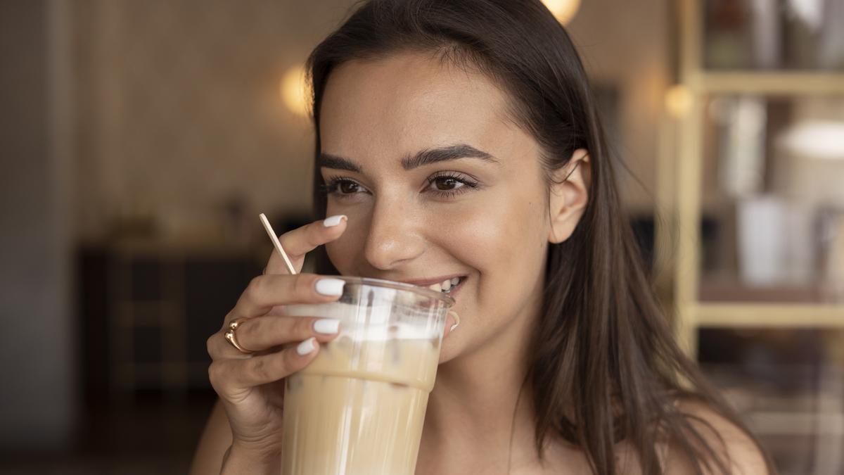 Bolehkah Minum Kopi 3 Gelas Sehari? Ini Tips Minum Kopi yang Sehat!