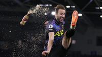 Tottenham berhasil membawa pulang poin penuh saat lawatannya ke markas Brighton pada laga lanjutan Liga Inggris 2021/2022 di Falmer Stadium, Kamis (17/03/2022) dini hari WIB. (AP/Matt Dunham)