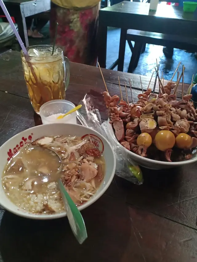 Soto Ayam Pak Wawan 
