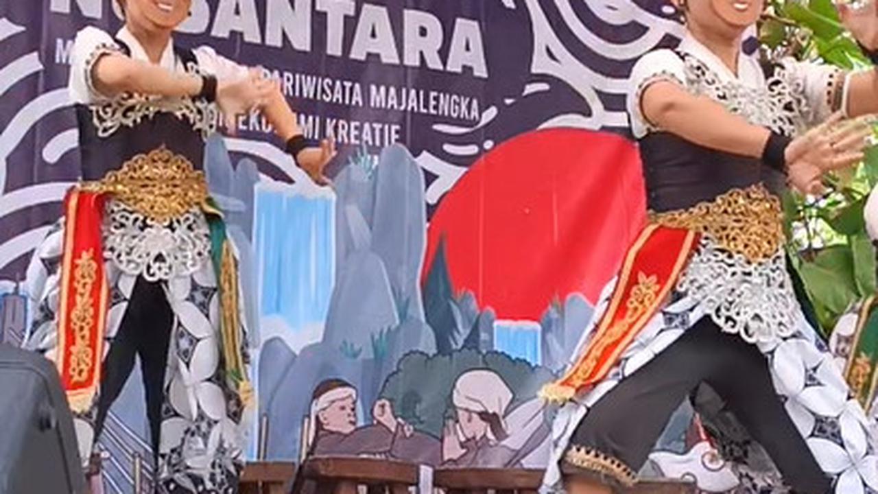 Beda dari yang Lain, Seni Tari Khas Majalengka ini Pakai Topeng Berbahan Genteng