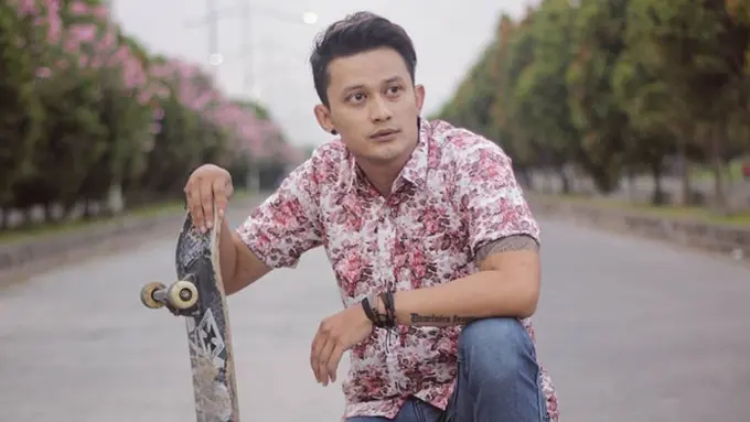 Jadi Lawan Randy Pangalila di Duel MMA, Ini 7 Potret Adhi Pawitra