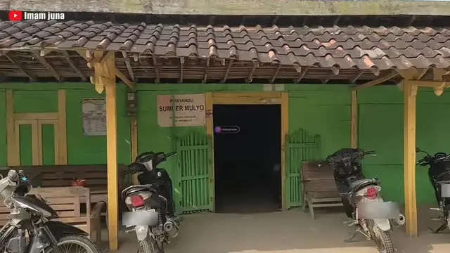 Potret rumah Pratama Arhan sebelum direnovasi (Sumber: Youtube/ Imam Juna)