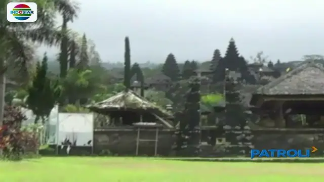 Gunung Agung Berstatus Awas, Pura Besakih Ditutup 