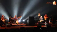 Nostalgia, Sting Manjakan Penggemar dengan Lagu The Police