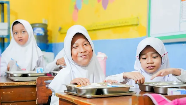 Harus Terus Berlanjut, Program Makan Begizi Gratis Berikan Banyak Dampak Positif