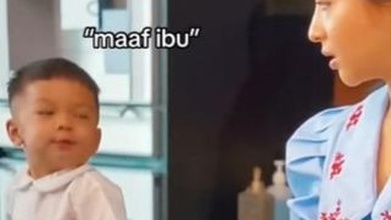 Dalam momen yang sempat viral, Issa melempar sesuatu ke atas kompor, membuat Nikita mengucap "Astaghfirullah".
