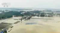 75 Orang tewas akibat banjir di China.