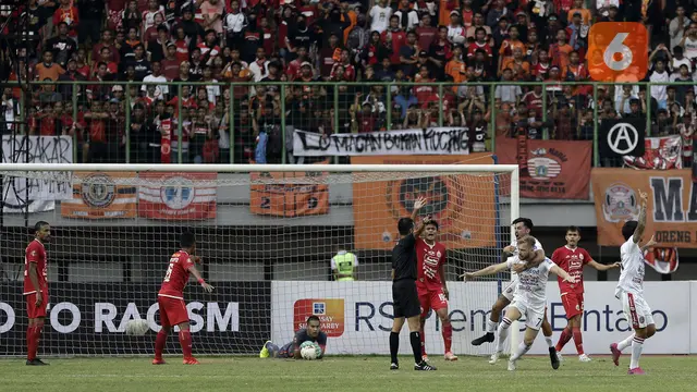 Persija Jakarta vs Bali United