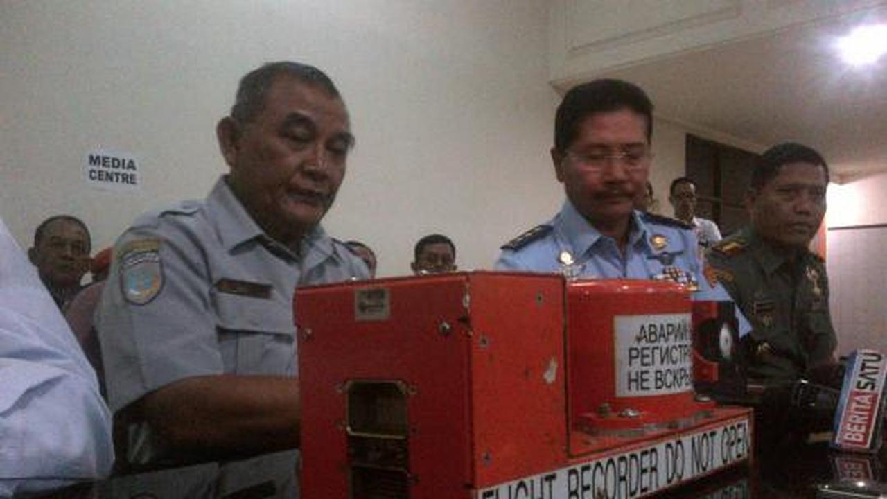 Flight Data Recorder Sukhoi ditemukan