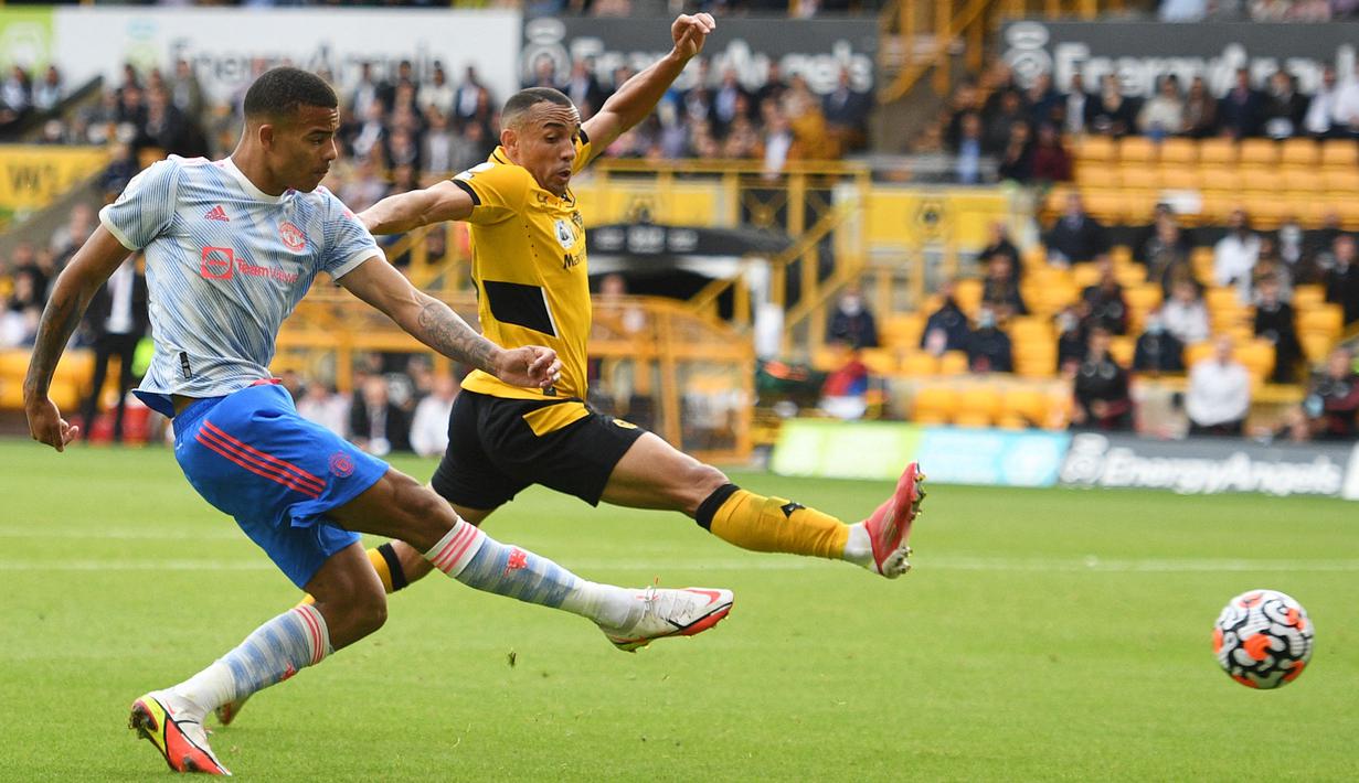 Hasil kacamata yang berlangsung hingga babak kedua akhirnya pecah pada menit ke-80. Menusuk dari sisi kiri pertahanan Wolves, Mason Greenwood sukses lesatkan tembakan mendatar yang tak mampu dibendung oleh Jose Sa. (Foto: AFP/Oli Scarff)