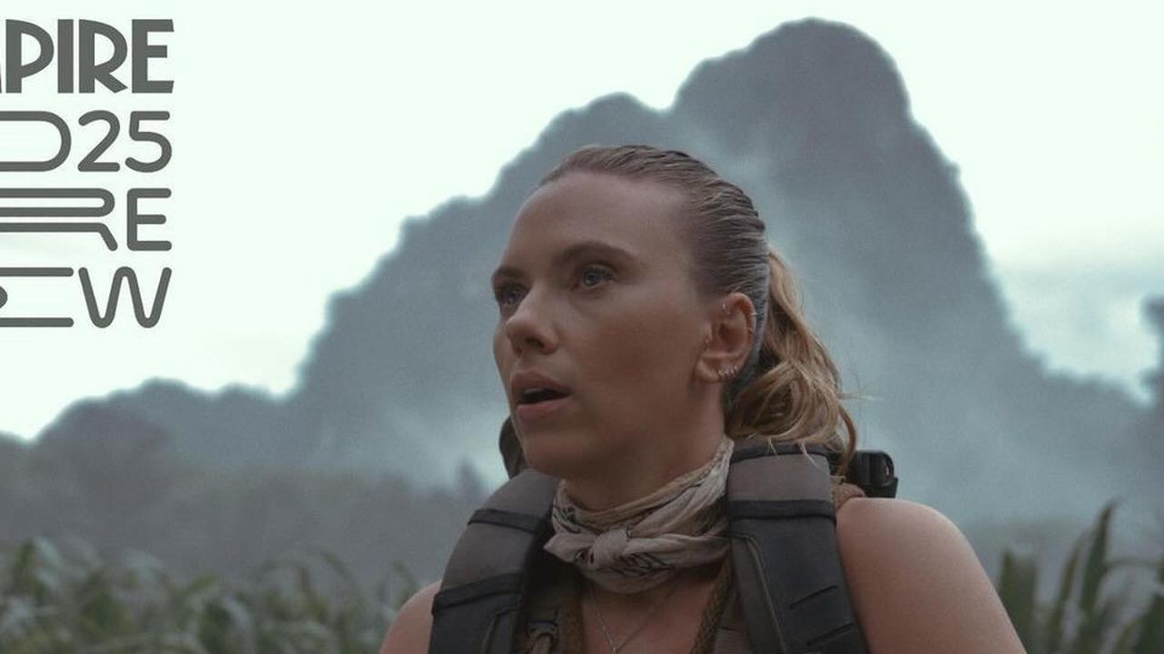 Suguhkan Kisah Scarlett Johansson Hadapi Dinosaurus Gareth Edwards, Film JURASSIC WORLD: REBIRTH Tayang 2025
