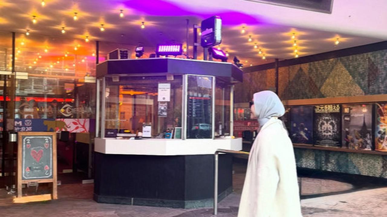 Zaskia Adya Mecca Bandingkan Bioskop di Belanda & Indonesia: Ya Ampun Bioskop Kita 2028393x Lebih Bagus dan Mewah