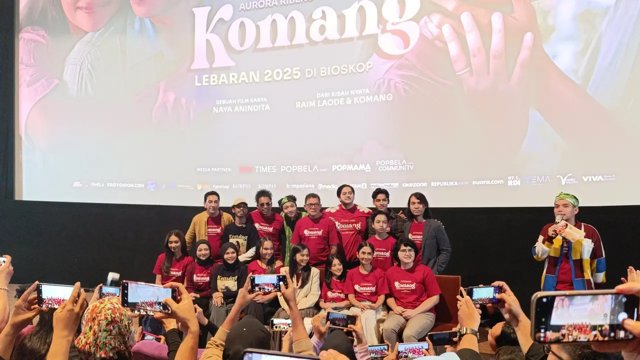 Press Screening dan Conference Film Komang
