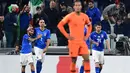 Para pemain Italia merayakan gol Simone Zaza (2kiri) saat melawan Belanda pada laga uji coba di Allianz Stadium, Turin, (4/6/2018). Italia dan Belanda bermain imbang 1-1. (AFP/Miguel Medina)