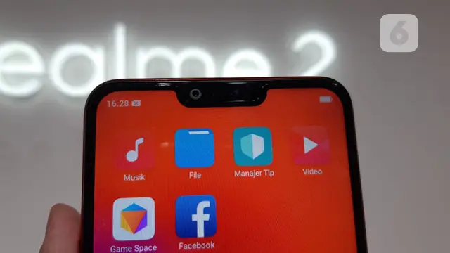 Realme 2