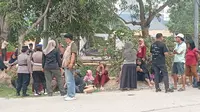 Warga Nongsa Batam menuntut distribusi air bersih kembali normal