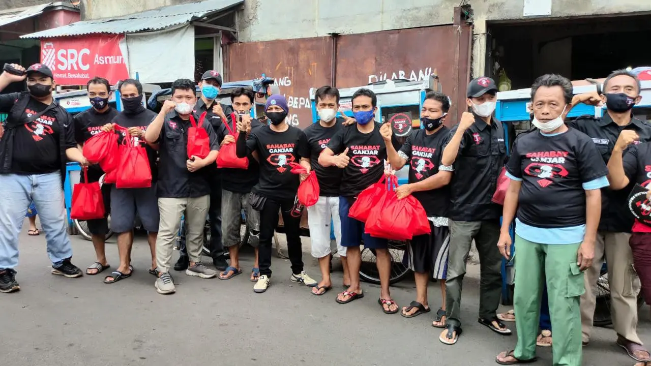 Relawan Sahabat Ganjar beri bantuan pelaku UMKM