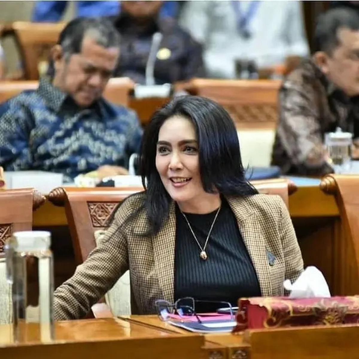 Anak Mat Solar Curhat Pemerintah Belum Lunasi Ganti Rugi Tanah, Rieke Diah Pitaloka: Oneng Gak Ikhlas