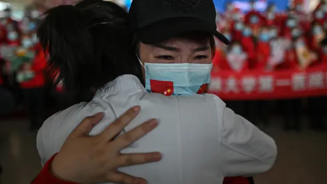 Perpisahan Para Pahlawan Medis di Wuhan