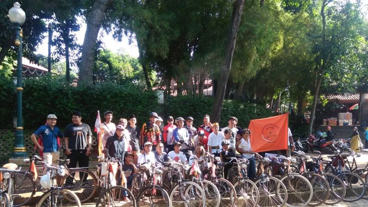[Bintang] Komunitas Onthel