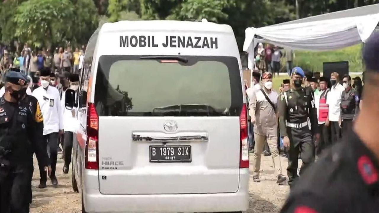 <br>Mobil Jenazah Era Modern<br>