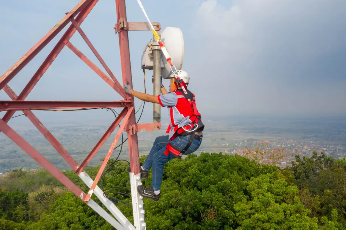 Tower telekomunikasi